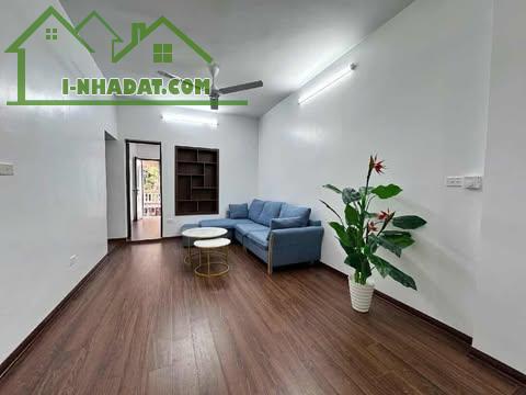 🏡 BÁN NHÀ PHÂN LÔ – NGUYÊN HỒNG, ĐỐNG ĐA – 34m² x 4 TẦNG – Ô TÔ VÀO NHÀ – KINH DOANH TỐT - 2