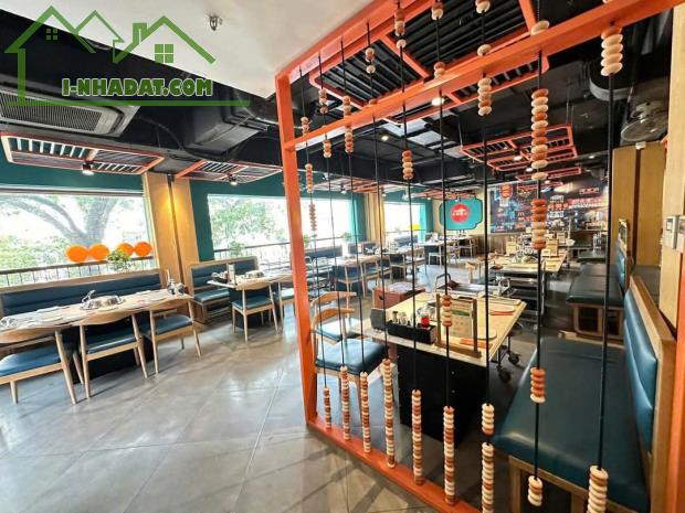 MẶT PHỐ CỔ HOÀN KIẾM - VỈA HÈ RỘNG - KINH DOANH SẦM UẤT NGÀY ĐÊM - THANG MÁY - LÔ GÓC. - 1