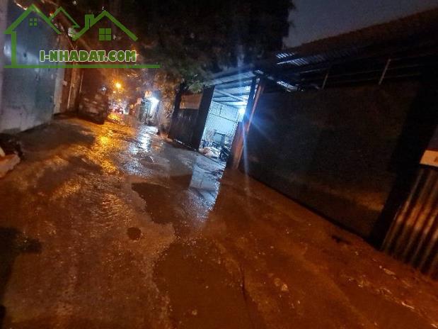 Cần bán nhà Bùi Xương Trạch 53m2 - nhà cấp 4 - 2.6 tỷ