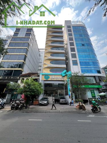 TÒA NHÀ GÓC 2MT NGUYỄN THỊ MINH KHAI - ĐỐI DIỆN THẢO CẦM VIÊN – TOÀ NHÀ 976M² – GIÁ 100 TỶ