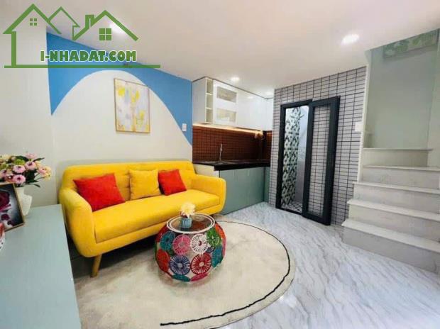 NHỈNH 2 TỶ - NHÀ MỚI Ở NGAY - SHR - KHU TRUNG TÂM - DÂN TRÍ - TIỆN ÍCH NGẬP TRÀN - 2