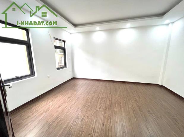 Ô TÔ - NGÕ THÔNG - KINH DOANH - NHÀ MỚI CHẤT - CỰC TIỀM NĂNG. ĐANG PHÁT TRIỂN TỪNG NGÀY - 2