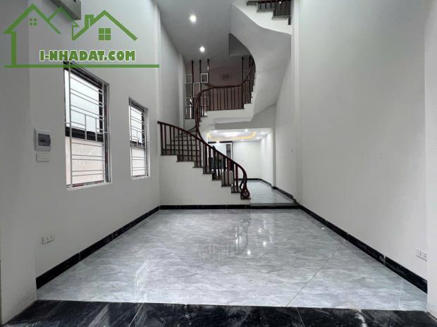 Ô TÔ - NGÕ THÔNG - KINH DOANH - NHÀ MỚI CHẤT - CỰC TIỀM NĂNG. ĐANG PHÁT TRIỂN TỪNG NGÀY - 4