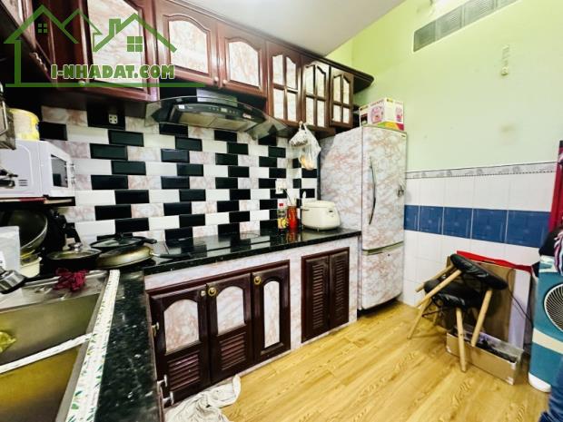 🌹 DT 65M2, H154 ÂU DƯƠNG LÁN, P3, QUẬN 8. CÓ SÂN RỘNG. KHU VỰC YÊN TĨNH.CHỈ 4.7 TỶ - 2