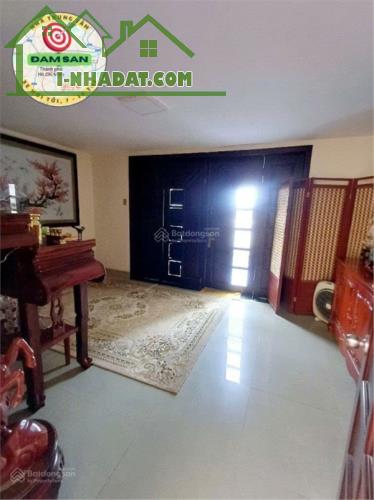 Bán nhà 72m², đường Cách Mạng Tháng Tám, Q.10, 2 tầng, 7,x tỷ - 4