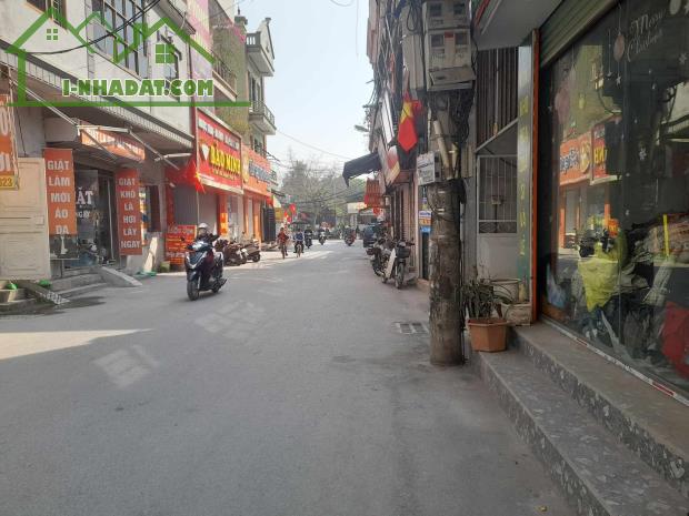 ĐẤT BIÊN GIANG MẶT ĐƯỜNG TRỤC CHÍNH KINH DOANH NHỈNH 4TỶ - 2