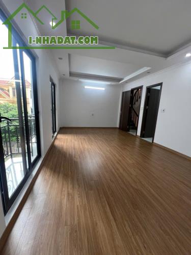 BÁN NHÀ MỚI ĐẸP CỔ LINH LONG BIÊN - GẦN AEON MALL - Ô TÔ ĐỖ CỔNG - 44M2 GIÁ 6,95 TỶ - 3