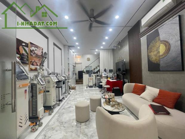 Bán Nhà Giải Phóng, Hoàng Mai 41m2 x 5T x MT 4,2m - 15,4 Tỷ - 1