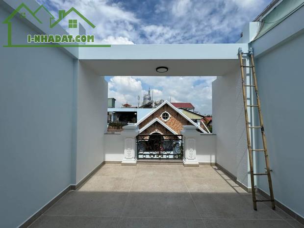 Cần tiền bán gấp căn nhà Đường Nguyễn Văn Hưởng, P.Thảo Điền, Quận 2. Giá chỉ 2tỷ650 còn t - 5