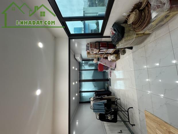 Nhà 6 tầng khu P/lô Quân Đội, 918 Phúc Đồng, thang máy, ô tô tránh 40m MT 3.6m nhỉnh 11tỷ - 2