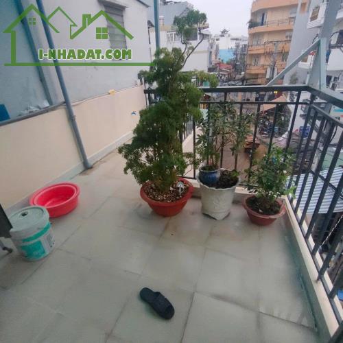 CHÍNH CHỦ CẦN BÁN GẤP – NHÀ 3 LẦU GIÁ CHỈ 3 TỶ – HẺM XE HƠI ÂU CƠ – KHÔNG MUA PHÍ CẢ ĐỜI!