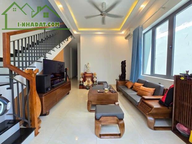 Căn góc 2 MT hẻm ô tô 6m Lý Thánh Tông, Tân Phú  5,6 tỷ, 64m2