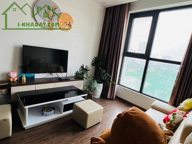 Cho thuê căn hộ chung cư  2 ngủ Ecolake View 32 Đại Từ, 75m2, 12 Triệu - 2