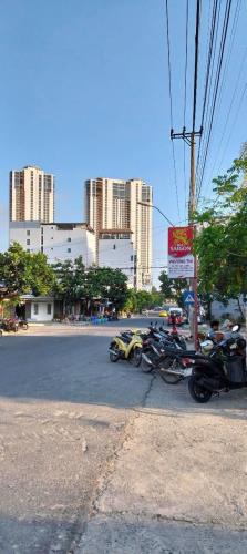 NHÀ CŨ CẤP 4 TĐC NGUYỄN DỮ GẦN BIỂN, VĨNH HOÀ, GIÁ CHỈ 3,1 TỶ - 1