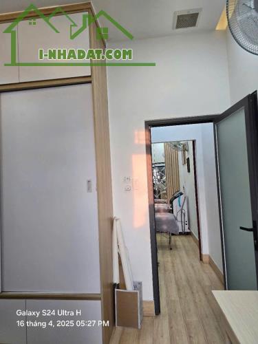 Nhà thiết kế hiện đại 1 lầu 4mx9m đường 4m ngay chợ cây sộp đông hưng thuận - 4