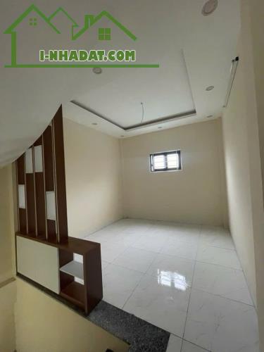 PHỐ XỐM - HÀNG XÓM ĐẠI HỌC ĐẠI NAM - NGÕ Ô TÔ 32M2 GIÁ CHỈ HƠN 5 TỶ - 4