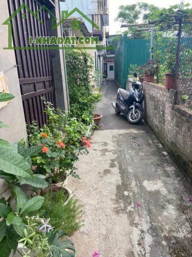 Nhà đẹp xinh xắn ngõ Âu Cơ - Đường thông, ô tô tránh - gần 3 tỷ - 5