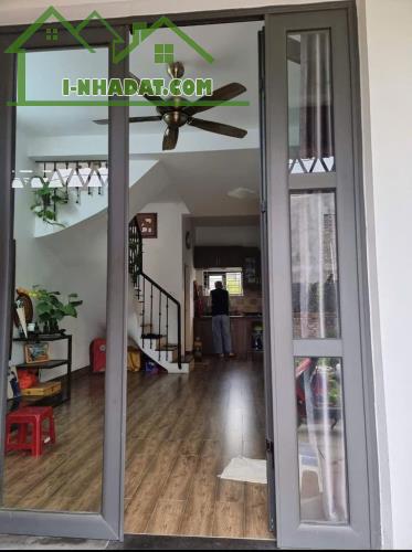 Nhà đẹp xinh xắn ngõ Âu Cơ - Đường thông, ô tô tránh - gần 3 tỷ - 3