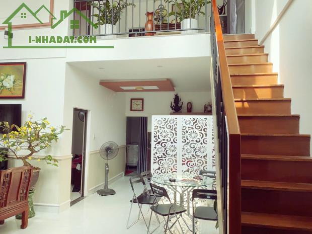 ⚠️ 1.9xx Tỷ Bán nhà Gác lững Từ Dân Kiệt ô tô. P Phú Thượng. TP Huế.