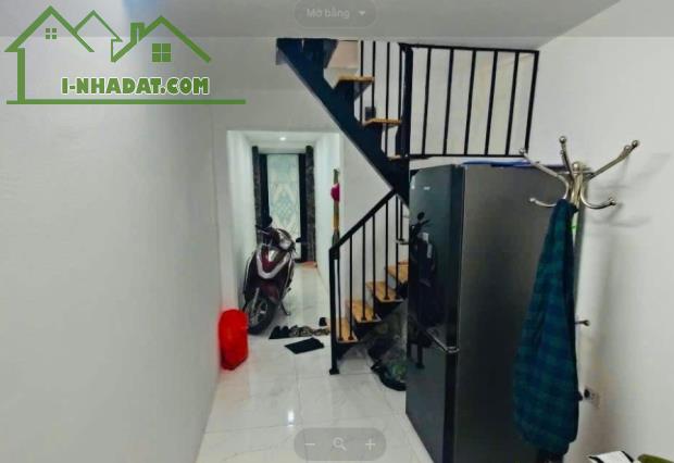 BÁN NHÀ VIP HAI BÀ TRƯNG, PHÂN KHÚC HIẾM, 5 TẦNG ĐẦY ĐỦ CÔNG NĂNG, 19M2, NHỈNH 3 TỶ