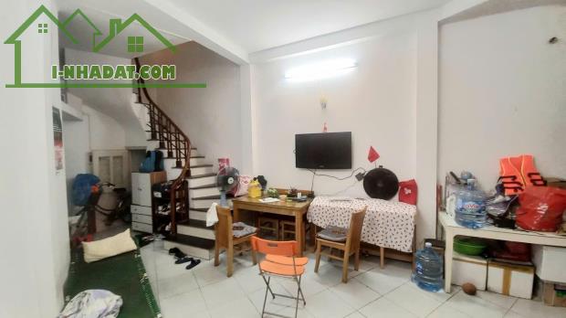 BÁN NHÀ HOÀNG HOA THÁM - 35M2X 4 TẦNG - 3 NGỦ - SÁT PHỐ - 4.89 TỶ