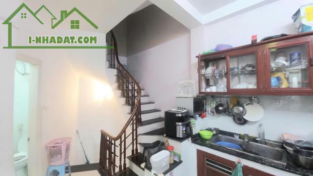 BÁN NHÀ HOÀNG HOA THÁM - 35M2X 4 TẦNG - 3 NGỦ - SÁT PHỐ - 4.89 TỶ - 1
