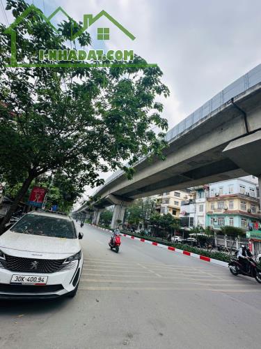 Mặt phố Hoàng Cầu, Đống Đa 88m, 5 tầng, mt 7m, giá 41 tỷ - lô góc, thang máy, thông sàn