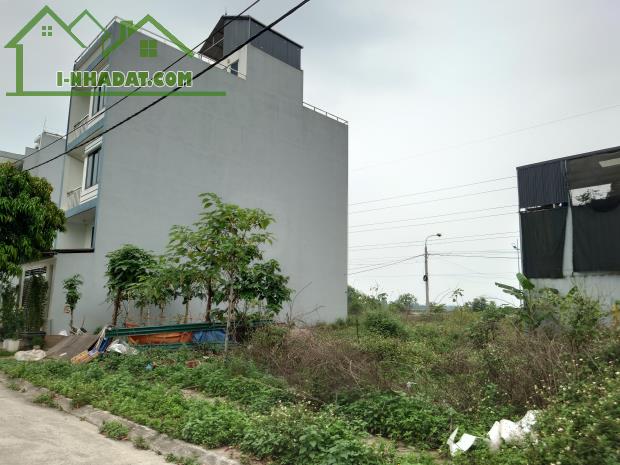 Chính chủ gửi bán lô đất bìa làng Đông Nhân Hải Bối giá chỉ 4.3 Tỷ
