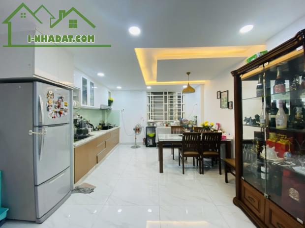 Bán Nhà Khu Thiên Phước - 4x17 - HXH vô nhà - 3 tầng BTCT - 3