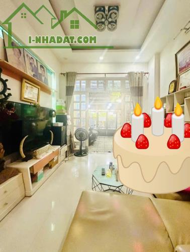 BÁN NHÀ 3 TẦNG ĐẸP – 5x17m – Ô TÔ VÀO TẬN NHÀ – GẦN CHỢ PHẠM THẾ HIỂN, QUẬN 8 – CHỈ 7.5 TỶ - 1