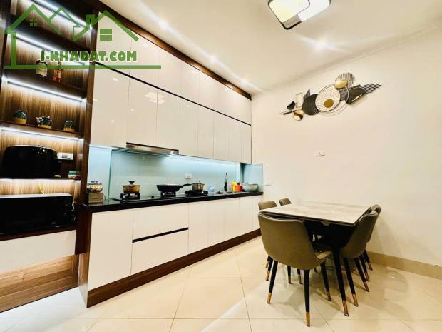 CỰC HIẾM BÁN NHÀ LÔ GÓC – Ô TÔ VÀO NHÀ – NGÕ THÔNG KINH DOANH – PHÂN LÔ VIP TRẦN KHÁT CHÂN - 1