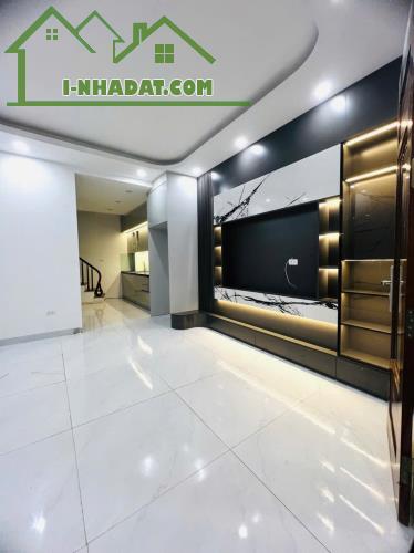 Bán nhà Ngõ Văn Hương – 6 tầng thang máy – 33m² – 7.55 tỷ - 2
