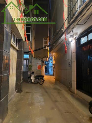 Bán nhà Phố Bạch Mai - Ngõ nông rộng - 38m2 x 5 tầng - Thiết kế cực đẹp - Sổ vuông như A4 - 3