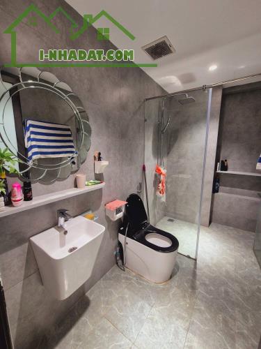 CĂN ĐẸP NHẤT PHÂN KHÚC PHỐ LIỄU GIAI !! 125M2 - 9M MẶT TIỀN - 30.5 TỶ - CỰC GẦN PHỐ - 3
