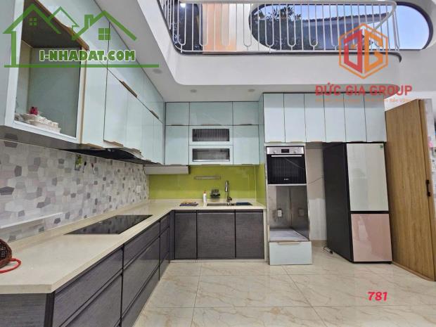 Nhà bán phường Tân Phong, gần khu cư xá Phúc Hải đường Hồ Hòa sổ hồng 188m2 giá 6.5 tỷ - 2