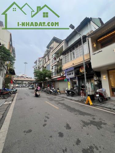 Chính chủ cho thuê nhà 3 tầng MẶT PHỐ Hàng Chĩnh, Quận Hoàn Kiếm, KD nhà hàng, homestay - 1