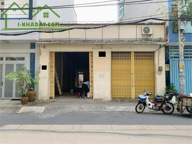 Bán nhà hẻm 212 Thoại Ngọc Hầu, phường Phú Thạnh, quận Tân Phú dt 8x19m giá 19,9 tỷ
