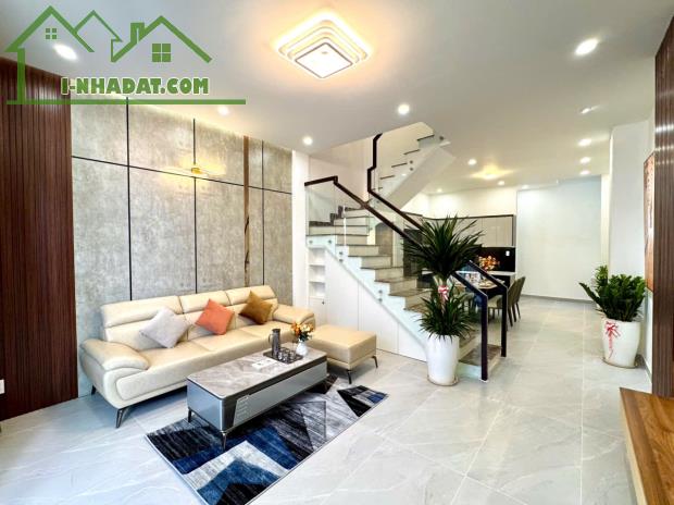 Bán Nhà toạ lạc tại vị trí liền kề đường số 25 , P Hiệp Bình Chánh , TP Thủ Đức