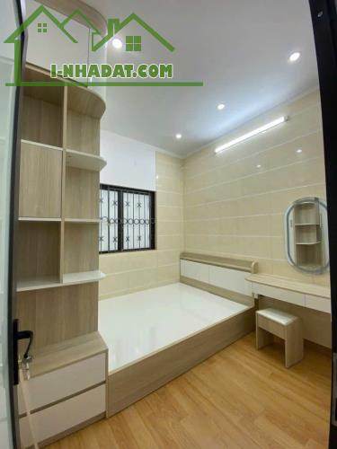 Bán Tập Thể  TÂN MAI, Tầng 2+3, 2 ngủ, Nhà Đẹp Thoán, full đồ ở luôn. - 2