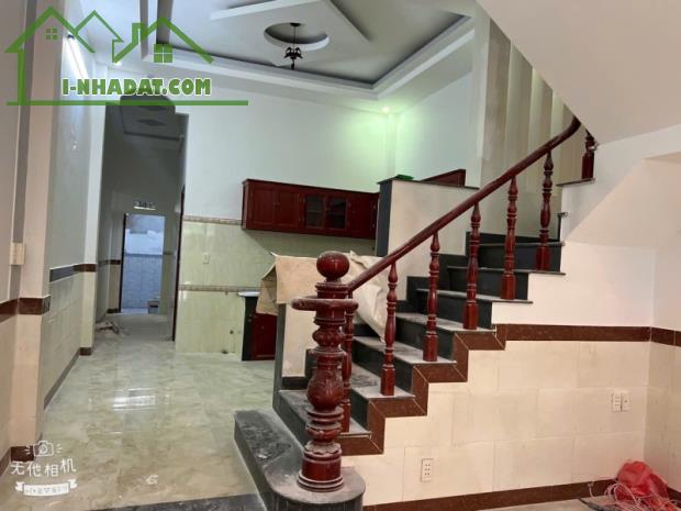 Bán nhà Trệt Lầu Đông Hòa,đường_Sân xe hơi,cách đường lớn chỉ 50m - 1