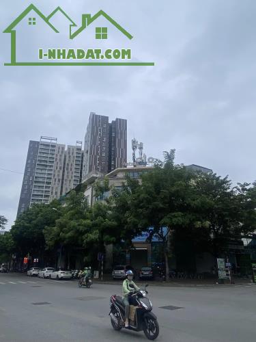 ⚜️ TÒA VĂN PHÒNG MẶT PHỐ TRẦN KIM XUYẾN, 142M2 6T MT 16M, LÔ GÓC, CHỈ 90 TỶ ⚜️