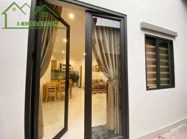 ♪Nhà Kiệt Nguyễn Hoàng gần Ng V Linh, 32m2 gác lửng, sạch đẹp ở ngay, 2.25 tỷ
