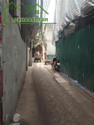 💥 Nhà Mễ Trì 52m - 9 tỷ, ô tô vài bước, dân xây, nhà mặt ngõ nông. - 2