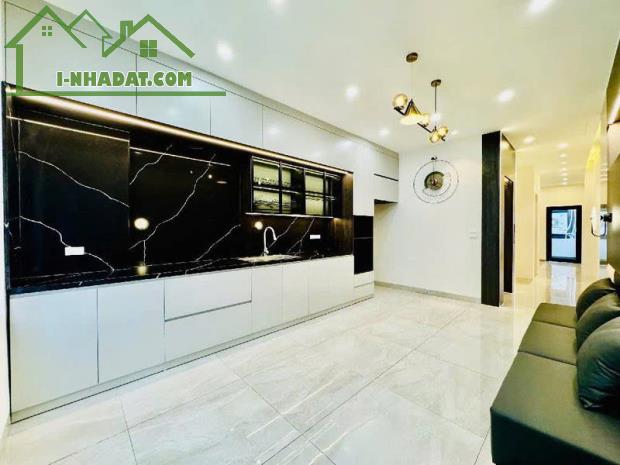 SIÊU PHẨM MẶT PHỐ ĐÔNG CÁC - ĐỐNG ĐA 6 TẦNG THANG MÁY - KINH DOANH ĐỈNH CAO - GIÁ 29.9 TỶ - 2