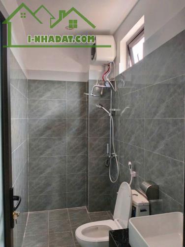 BÁN NHÀ 3 TẦNG CHỢ ĐÔNG LÃM - Ô TÔ ĐỖ CỬA - CÓ SÂN RIÊNG - 3