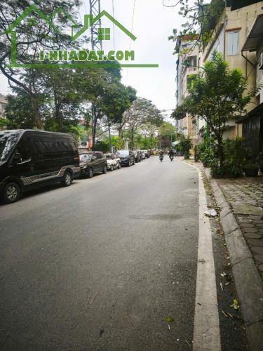 BÁN đất 2.5 tỷ tại Trương Định Hoàng Mai Hà Nội diện tích 30m2 Đất x mặt tiền 4.4m - 2