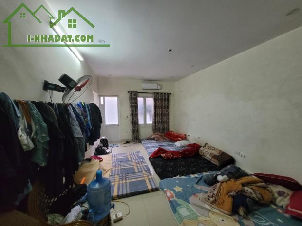 Trần Khát Chân- Nhà dân xây- Vị trí đẹp- Gần phố- Diện tích rộng- Mặt tiền 5m- 8 tỷ hơn - 1