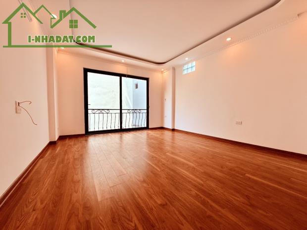 Nhà đẹp phố Đàm Quang Trung, hàng xóm Aeon Mall,nhà mới tinh, gần phố, chân cầu Vĩnh Tuy - 3
