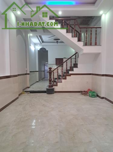 Bán nhà Trệt Lầu Đông Hòa,đường_Sân xe hơi,cách đường lớn chỉ 50m - 4