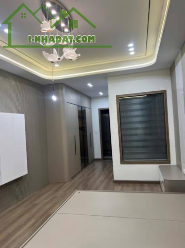 NGỌC TRÌ – THẠCH BÀN – 47M² – 6 TẦNG – GARA – THANG MÁY – 11,5 TỶ - 5